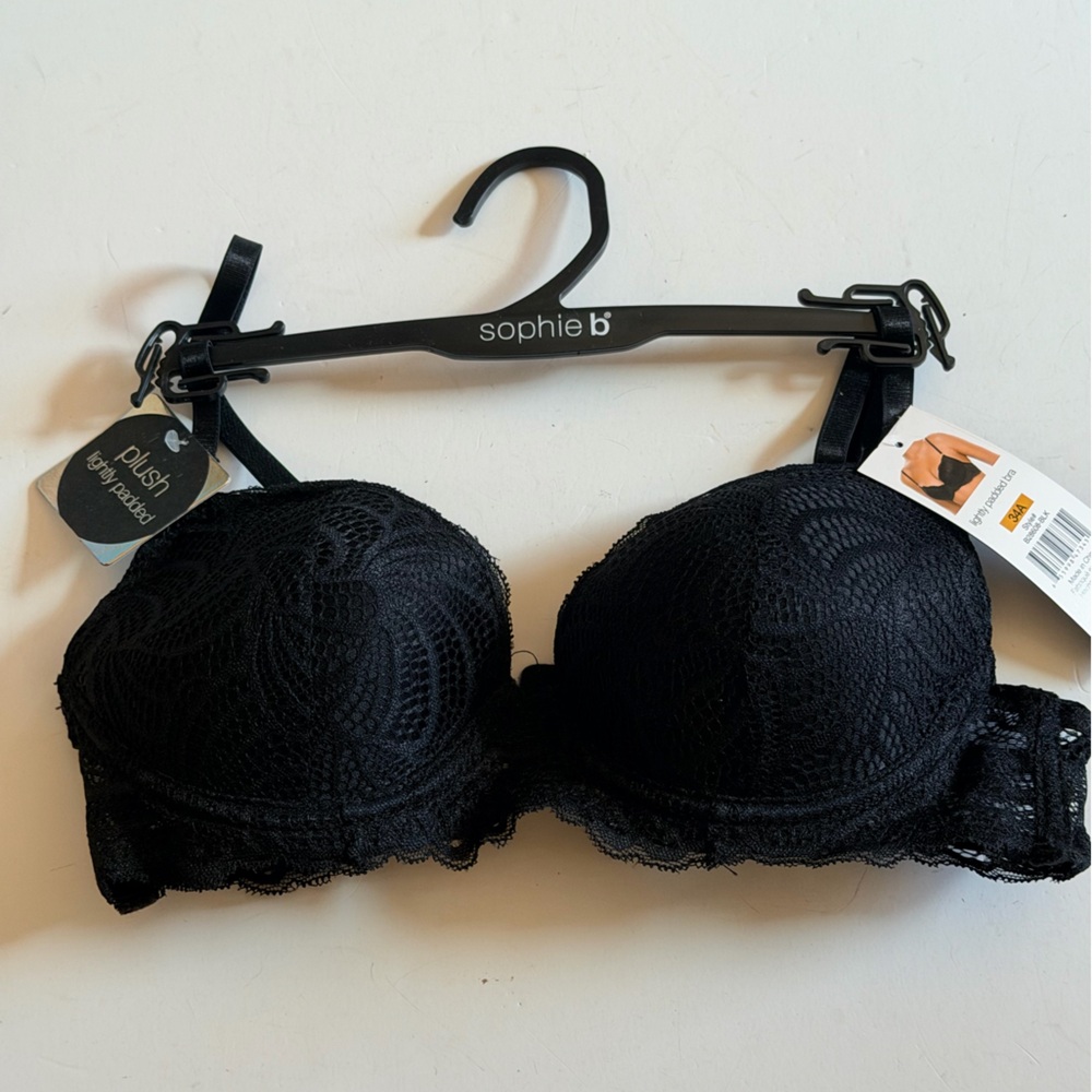 sophie b. Black Lace Bra‎ with Scalloped Trim